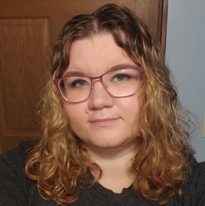 Meet your Posher, Katrina